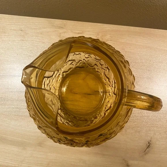 Anchor Hocking Vintage pebbled crinkle amber glass pitcher, no cracks or chips - Picture 6 of 9